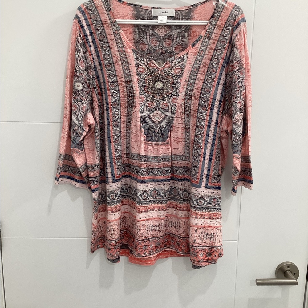 CJ Banks lady’s tunic top X large.